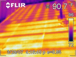 Picture showing spaced vs. full plate coverage.